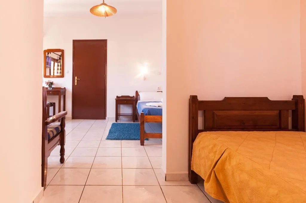Room, Poco Loco Bed & Breakfast, Crete