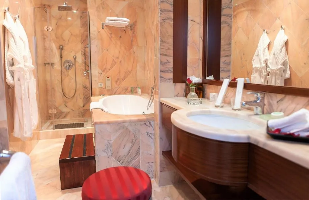Room, Grande Albergo Delle Rose, Rhodes