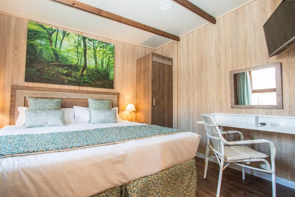 LODGE CLASSIC Room, Magic Robin Hood Resort, Costa Blanca