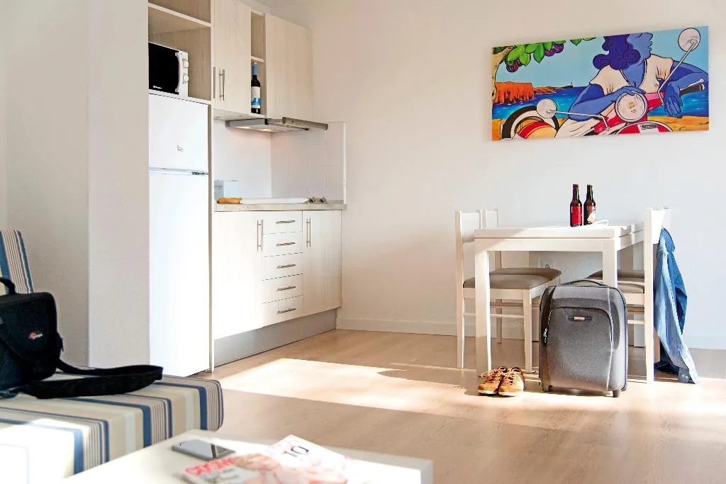 APARTMENT TWO BEDROOMS Room, Cala Blanca Apartamentos, Menorca