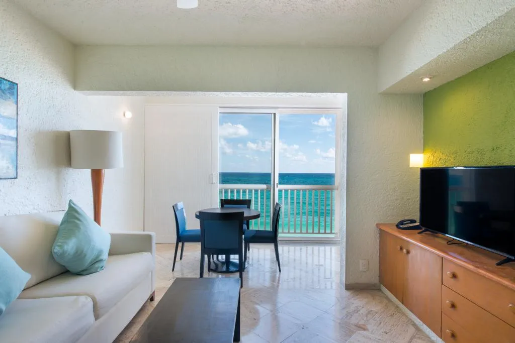 SUITE CLUB OCEAN VIEW Room, Club Regina Cancun managed by Accor, Cancun Area