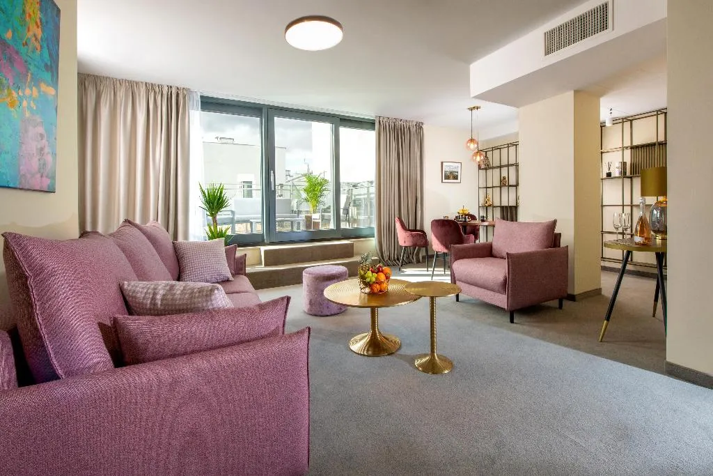 APARTMENT TWO BEDROOMS Room, Xerion Hotel, Krakow