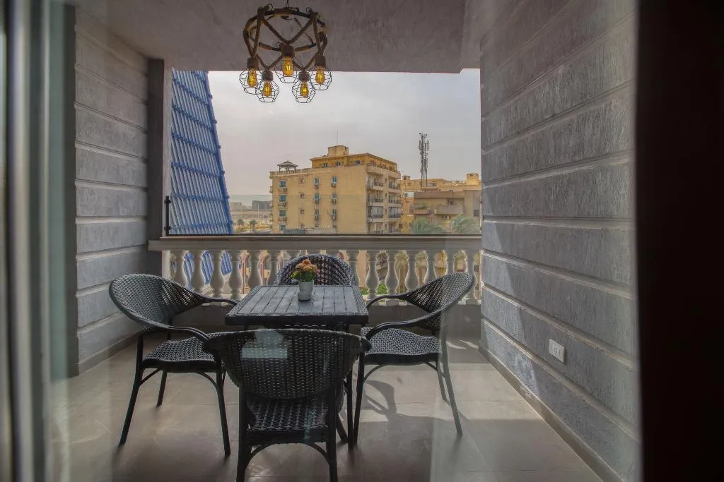 FAMILY ROOM CAPACITY 7 Room, Locanda Museum Hotel, Cairo