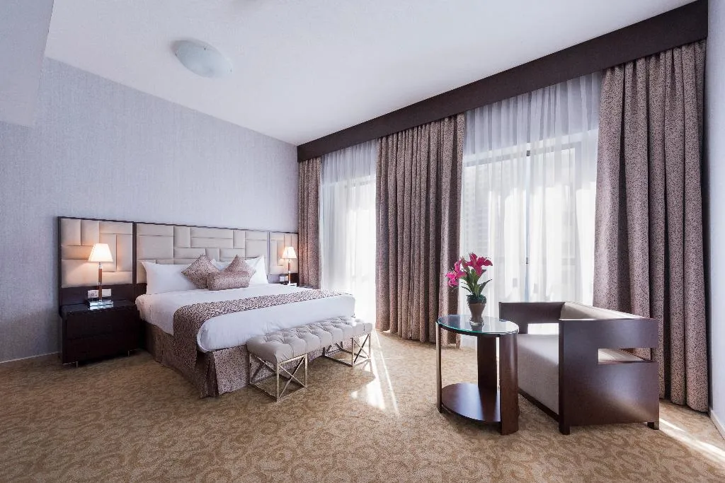 APARTMENT DELUXE THREE BEDROOM Room, SUHA JBR Hotel Apartments, Dubai