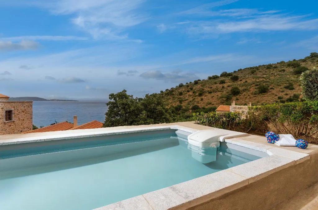 SUITE SUPERIOR SEA VIEW Room, 100 Rizes Seaside Resort, Athens