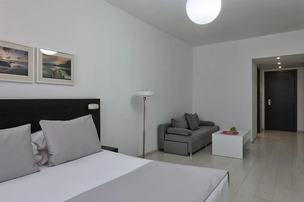 Double or Twin SUPERIOR WITH BALCONY Room, Boss Boutique Athens, Athens