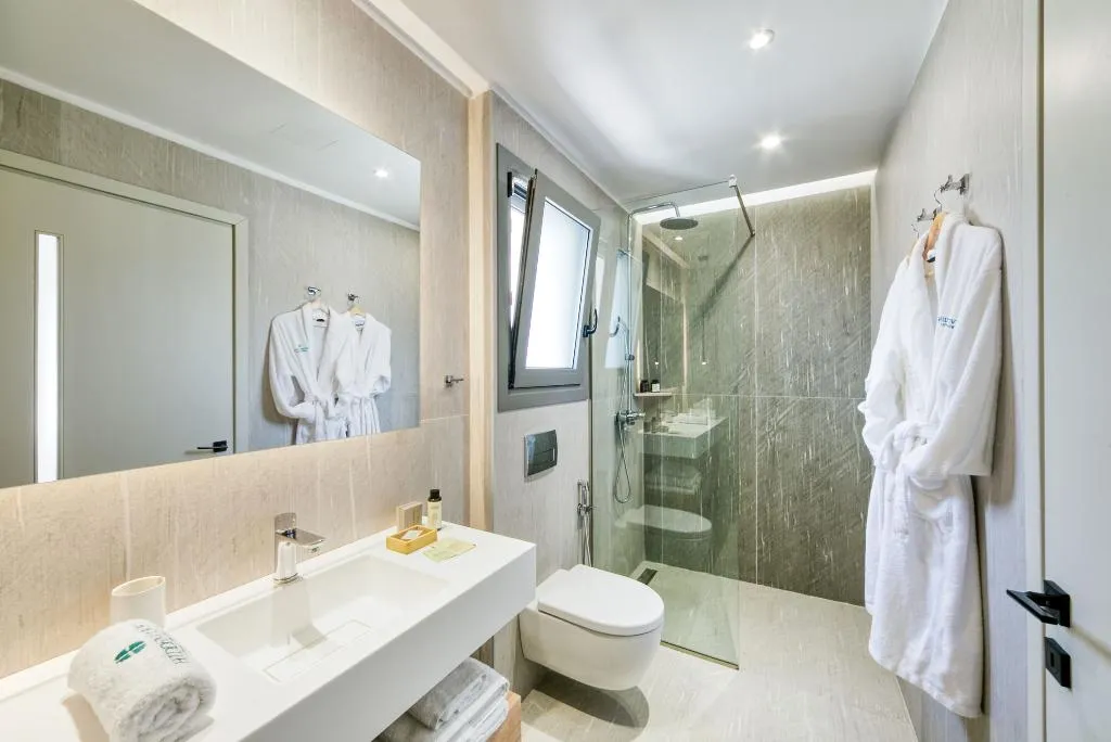 Double or Twin DELUXE SEA VIEW Room, Hidden Cove Corfu, Corfu