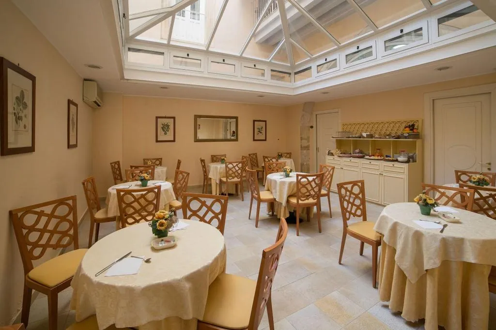 Restaurant, Hotel Gran Bretagna, Catania