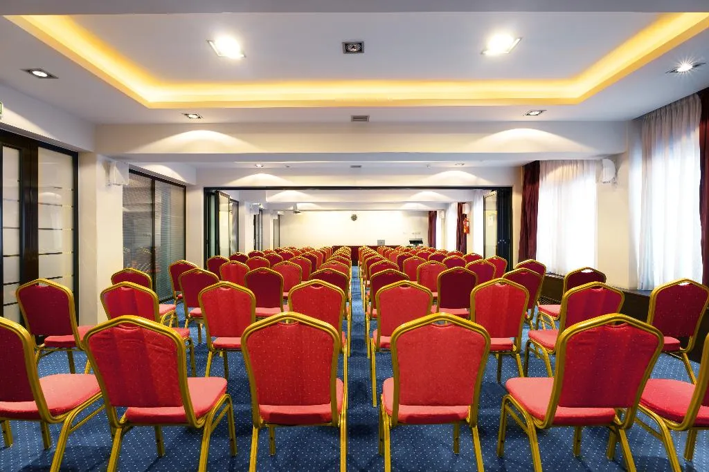 Conferences, Queen Olga, Halkidiki