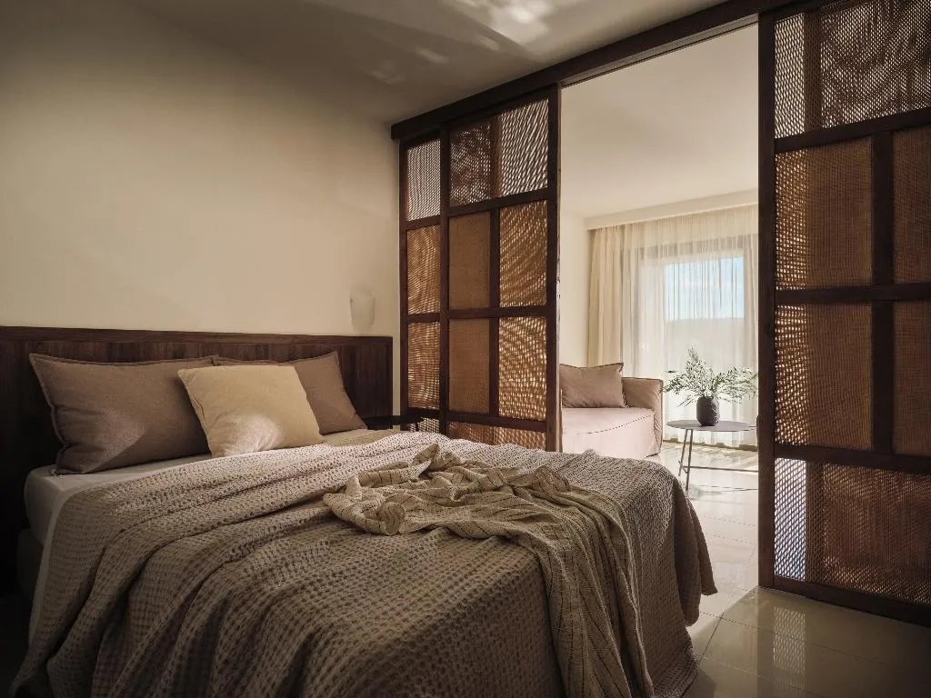 SUITE ONE BEDROOM WITH AIR CONDITIONING Room, Planos Deluxe, Zante