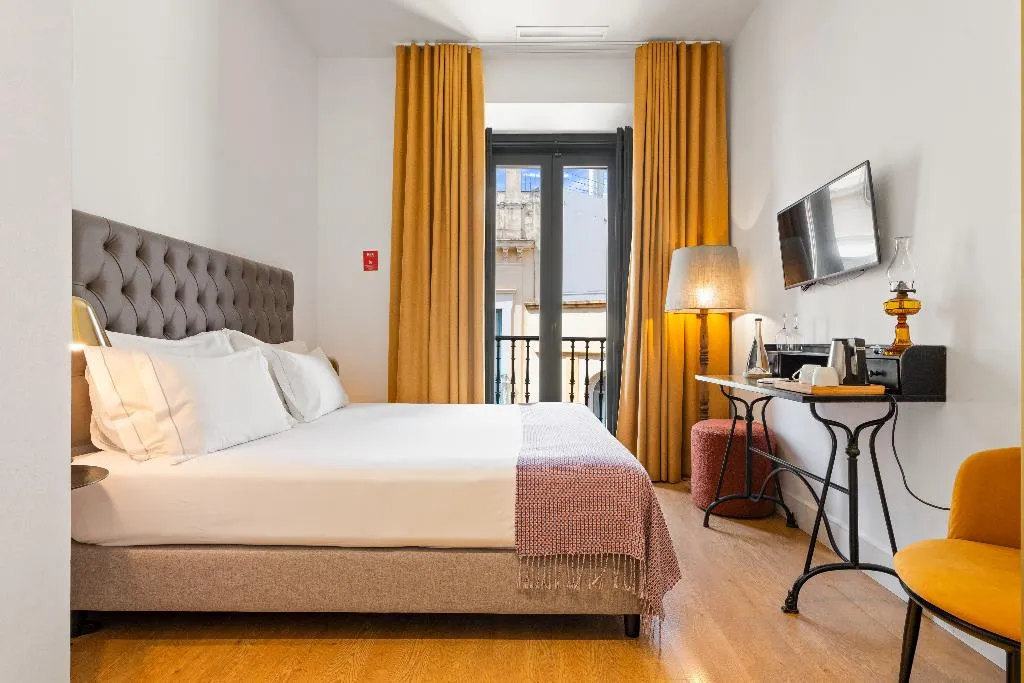 Double or Twin ONE BED Room, Joya Del Casco Boutique Hotel, Seville