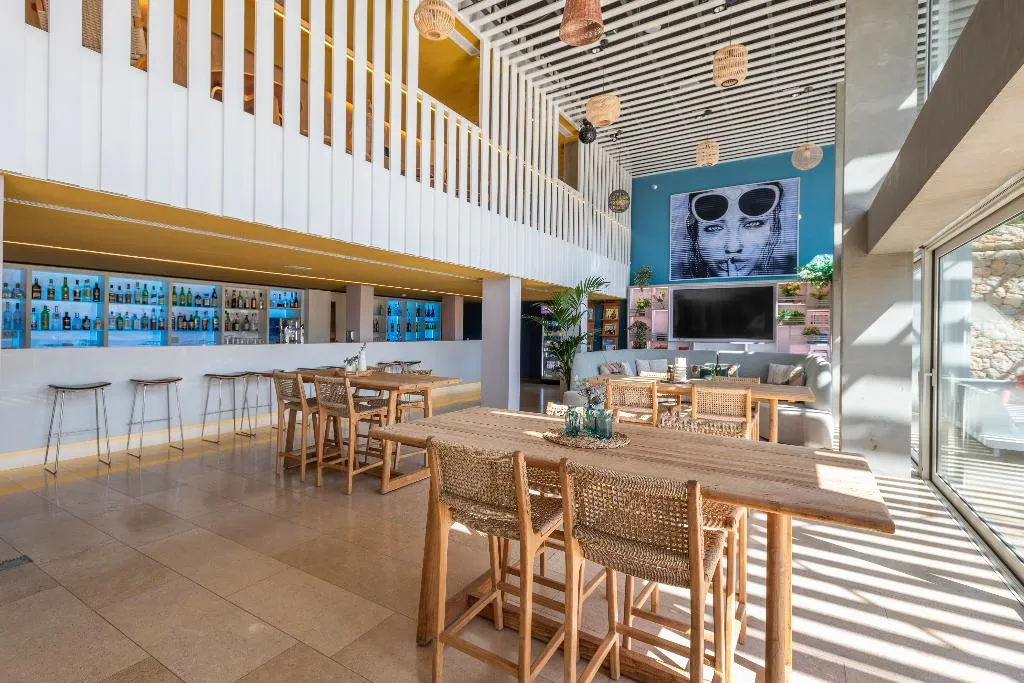Lobby, Leonardo Boutique Hotel Port Portals - Adults only, Majorca