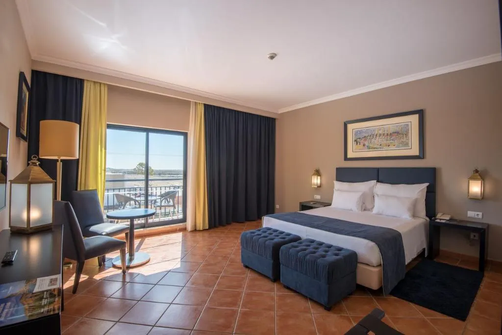 JUNIOR SUITE CAPACITY 3 Room, Vila Gale Tavira, Algarve