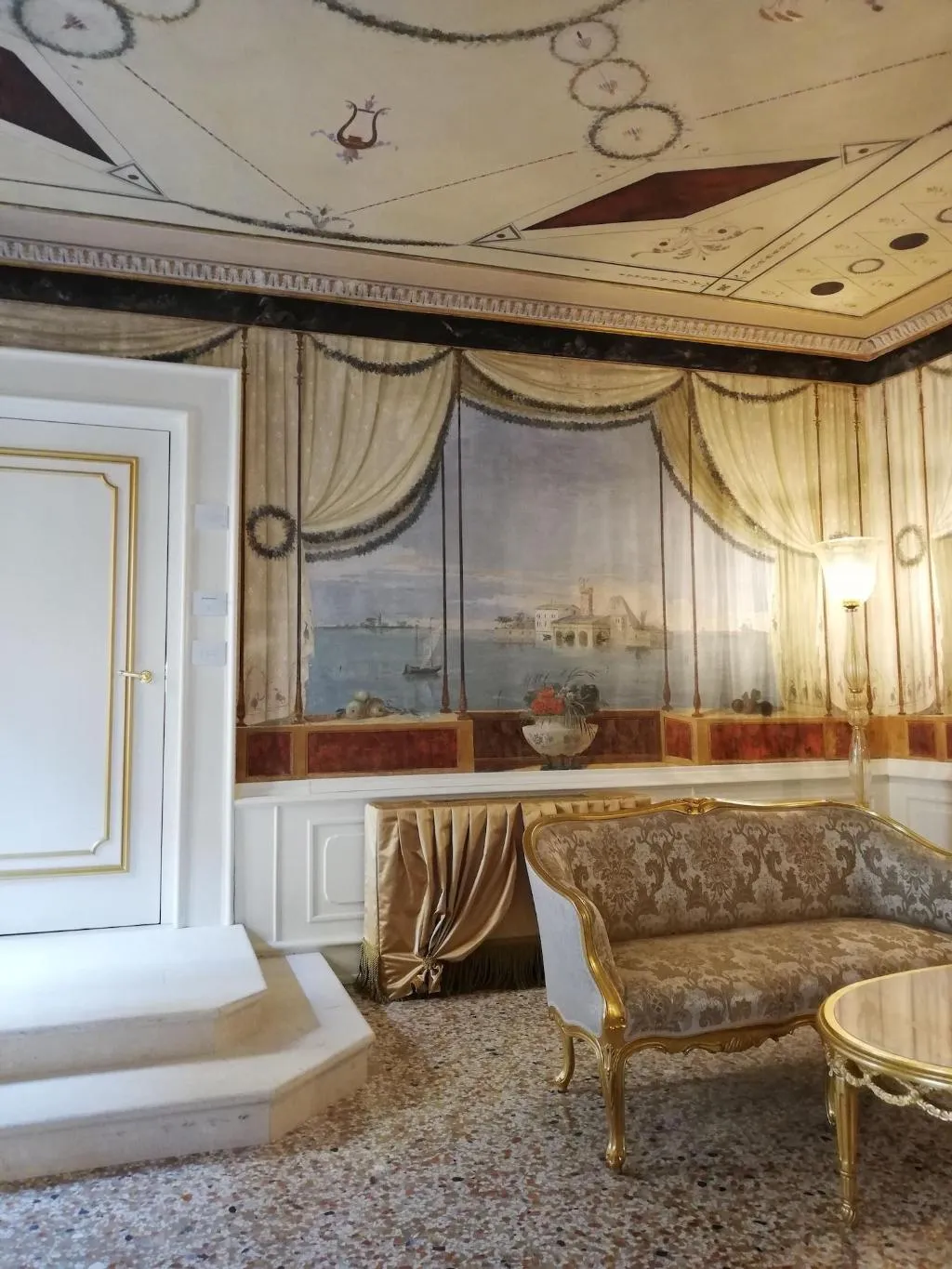 SUITE CAPACITY 4 Room, Cà Bonfadini Historic Experience, Venice