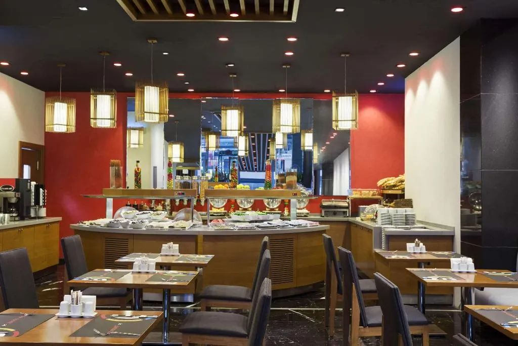 Restaurant, Ramada Encore By Wyndham Izmir, Izmir