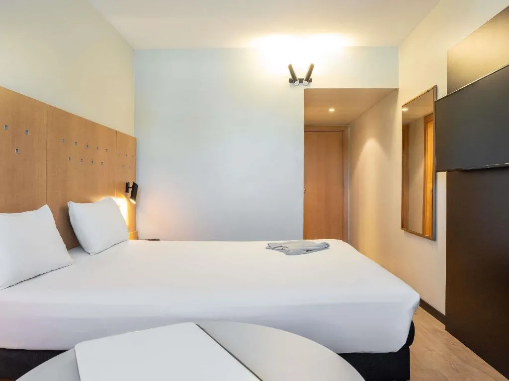 DOUBLE STANDARD Room, Ibis Madrid Alcala H Garena, Madrid