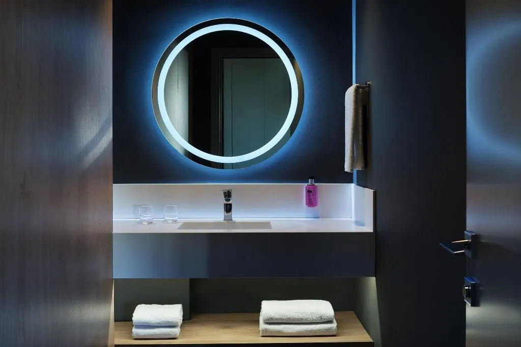 Room, Moxy Athens City, Athens