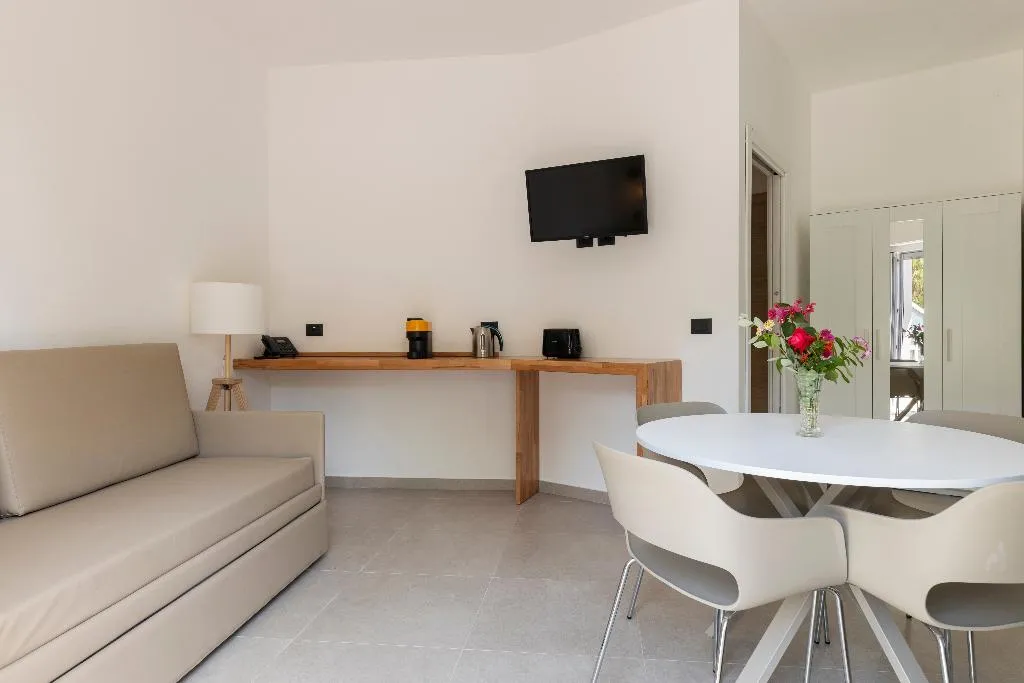 APARTMENT WITH BALCONY Room, Residence Villa Giardini, Taormina