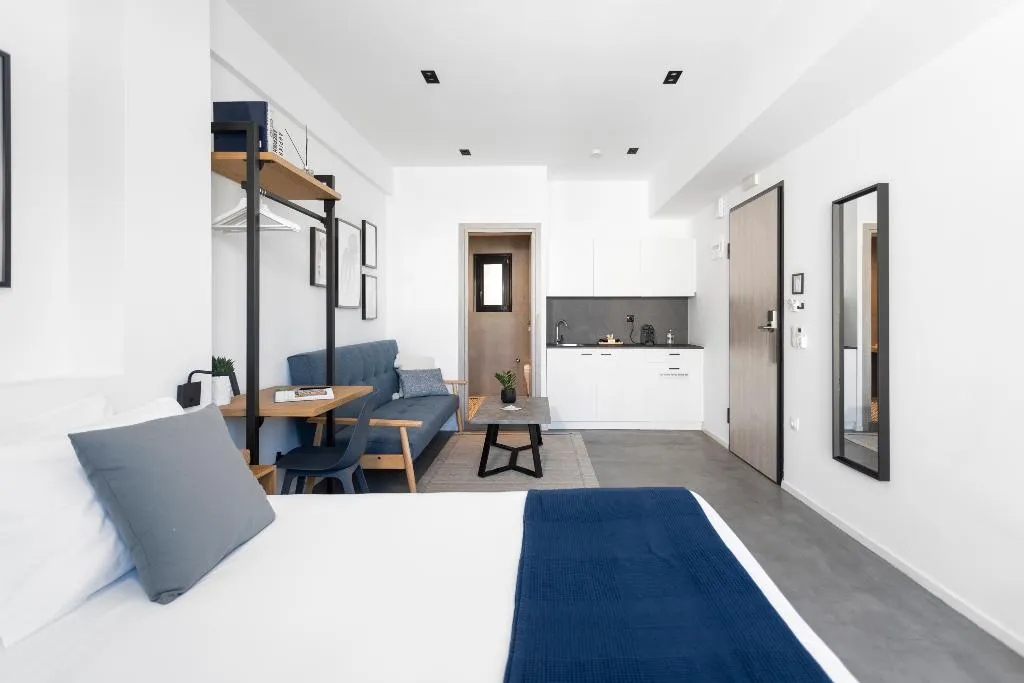 JUNIOR SUITE WITH BALCONY Room, PAME House, Athens