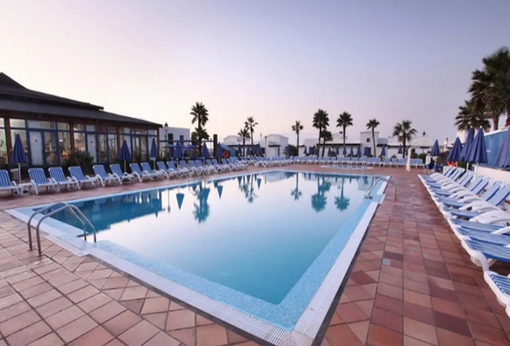Pool, Vik  Coral Beach, Lanzarote
