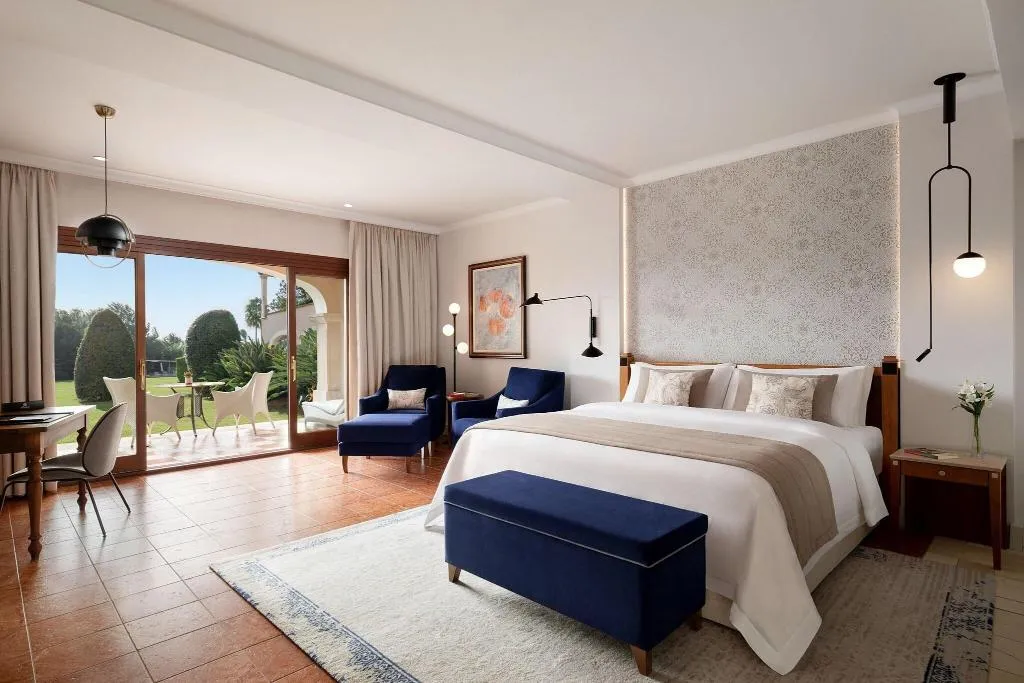 JUNIOR SUITE KING SIZE BED Room, The St. Regis Mardavall Resort, Majorca