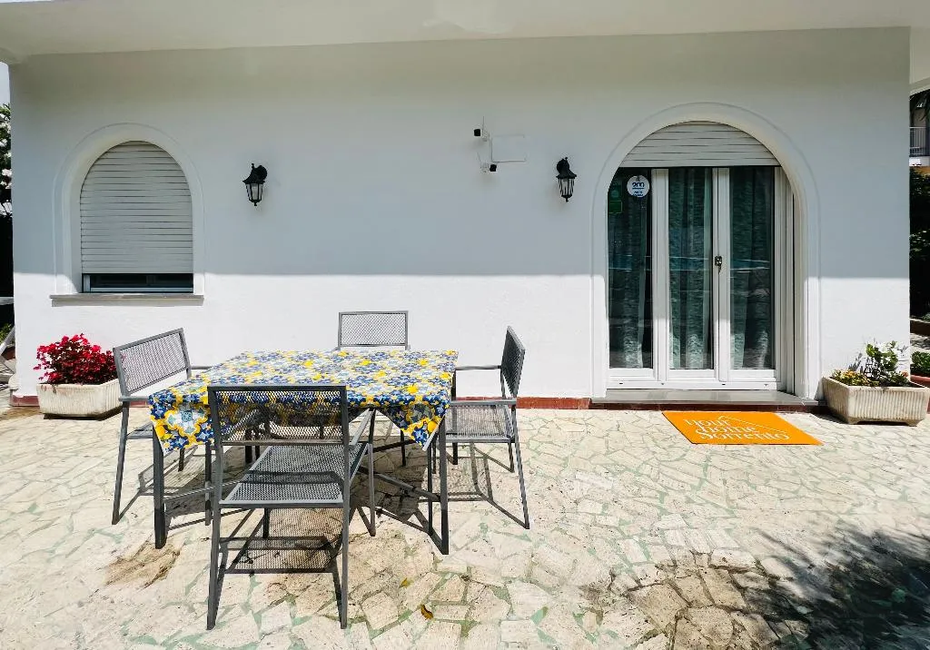 APARTMENT TWO BEDROOMS TWO BATHROOMS Room, Villa Sorrento Resort, Naples