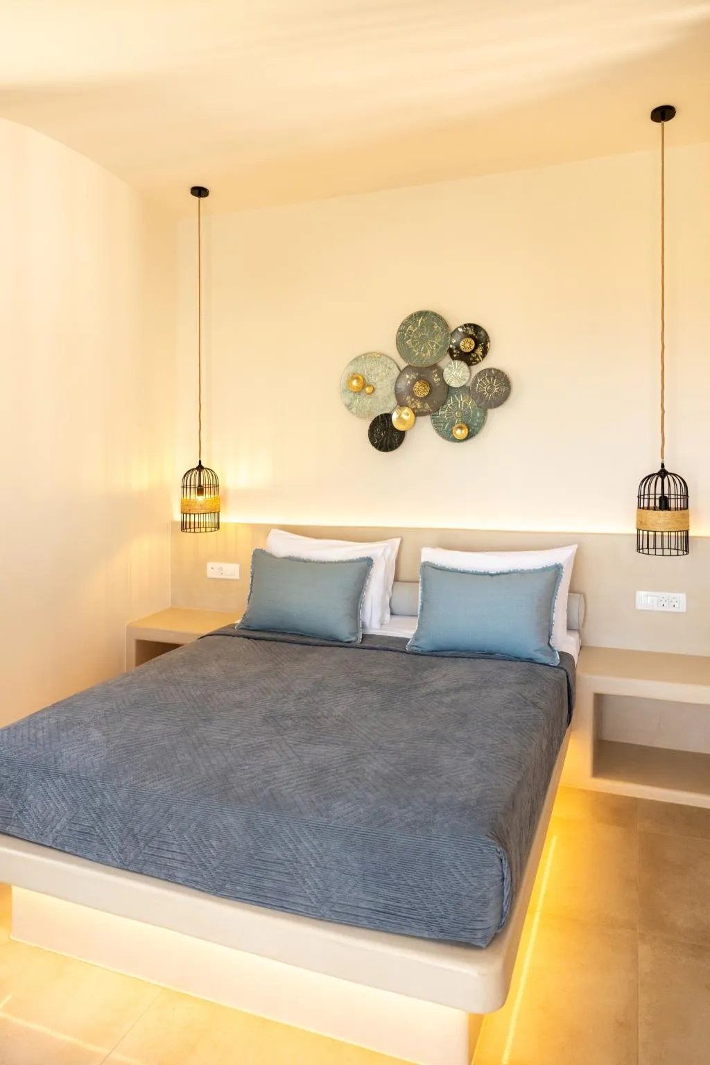 SUITE WITH JACUZZI Room, Hotiday Santorini Mesaria, Santorini