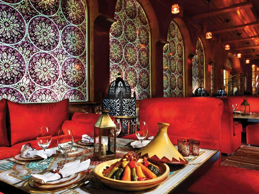 Restaurant, Movenpick Cairo Media City, Cairo