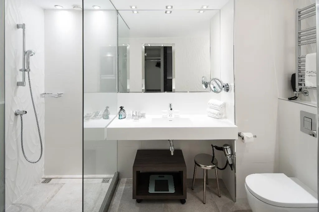 Room, Catalonia Magdalenes, Barcelona