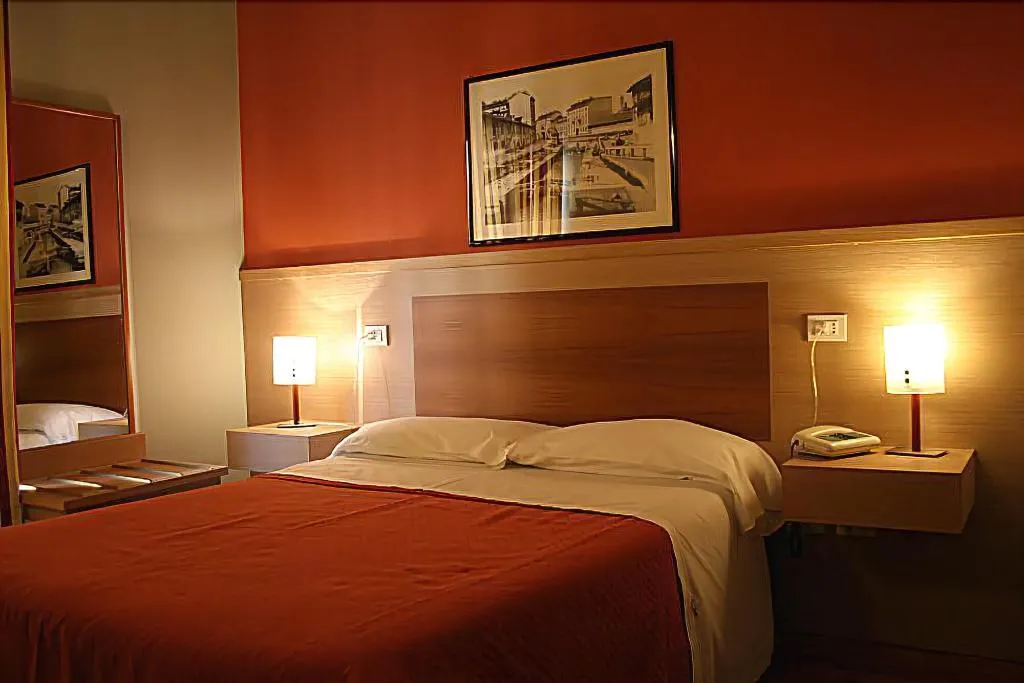 DOUBLE STANDARD Room, Hotel Dover, Milan