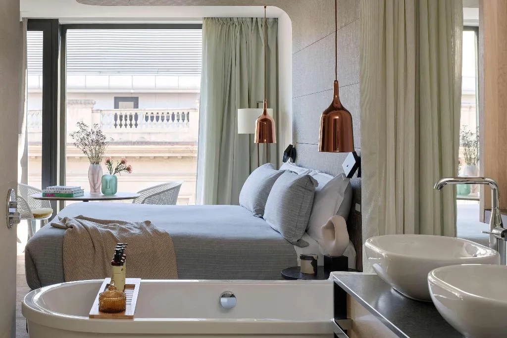 Room CONNECTING ROOM Room, ME Barcelona, Barcelona