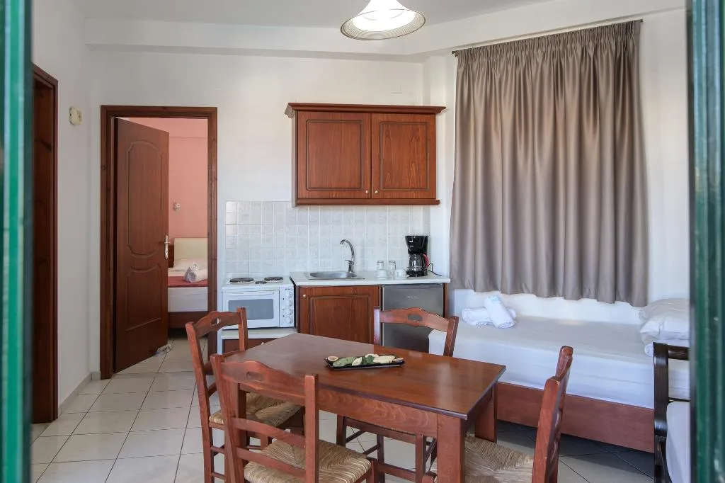 APARTMENT CAPACITY 4 Room, Ariadni Palace, Crete