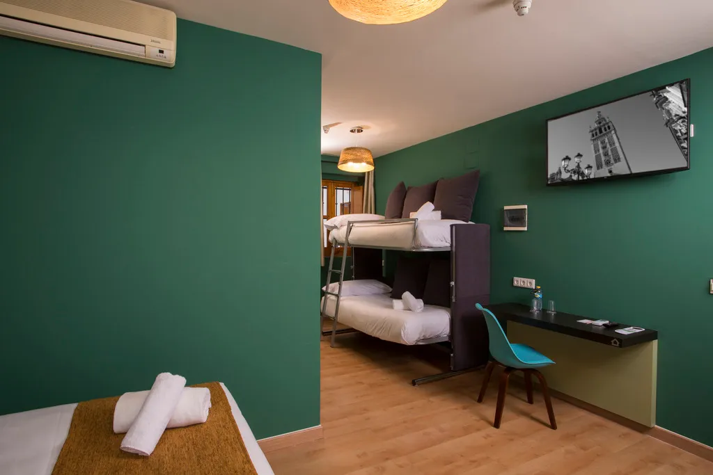 QUADRUPLE STANDARD Room, Casual don Juan Tenorio Sevilla, Seville