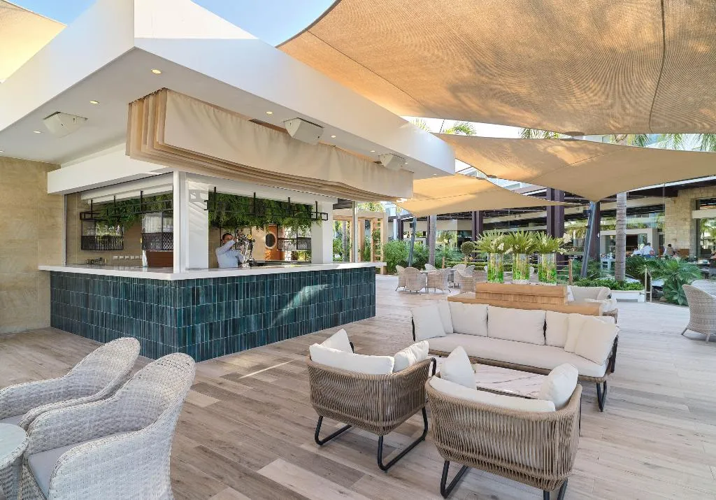 Bar, Olympic lagoon Resorts, Paphos, Cyprus