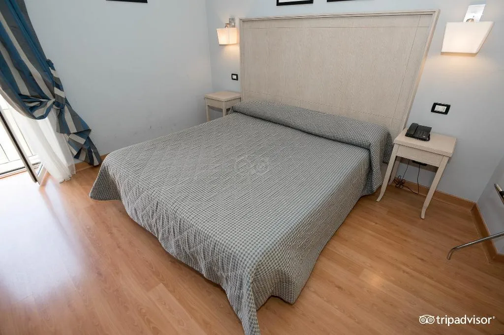 TWIN STANDARD Room, Taormina, Rome