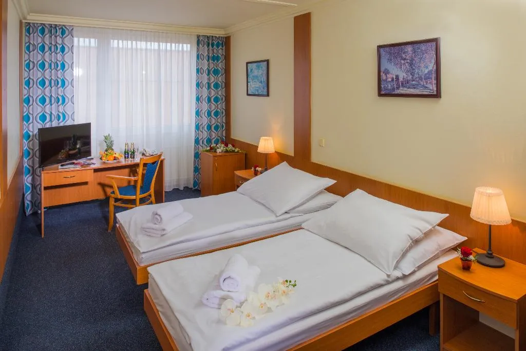 Double or Twin STANDARD Room, Top Hotel Praha, Prague