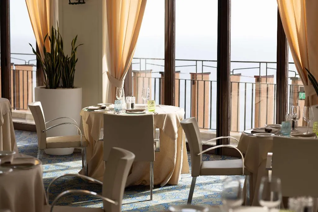 Restaurant, UNA HOTELS Capotaormina, Taormina