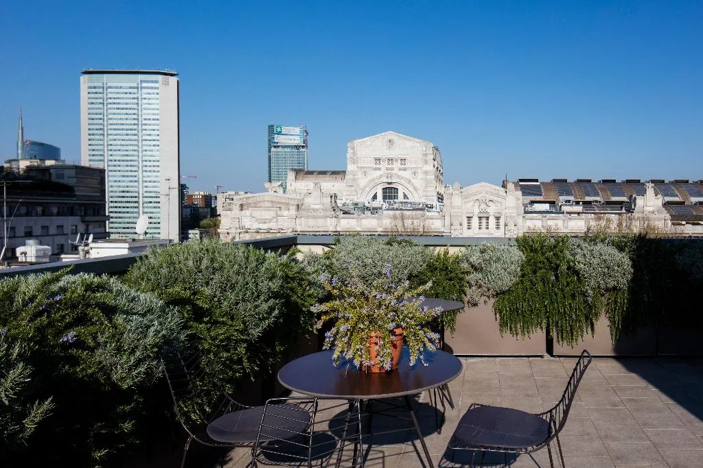 Terrace, Starhotels E.c.ho. Milano, Milan