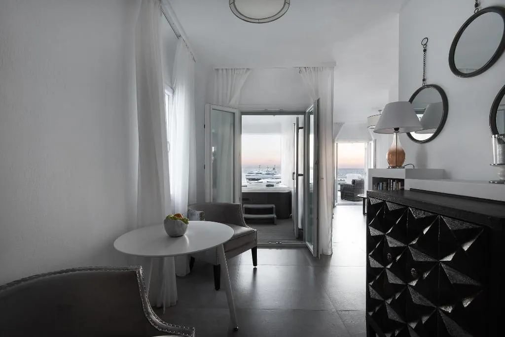 Room, Riva Suites, Mykonos