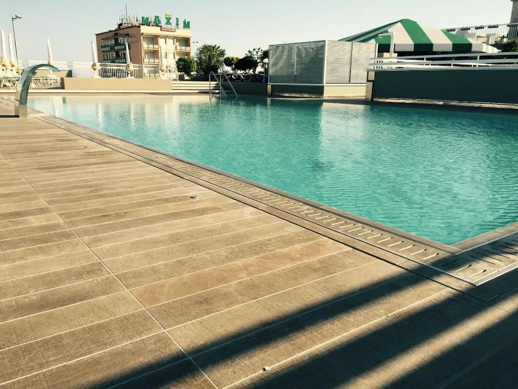 Sports and Entertainment, Principe Palace, Venice