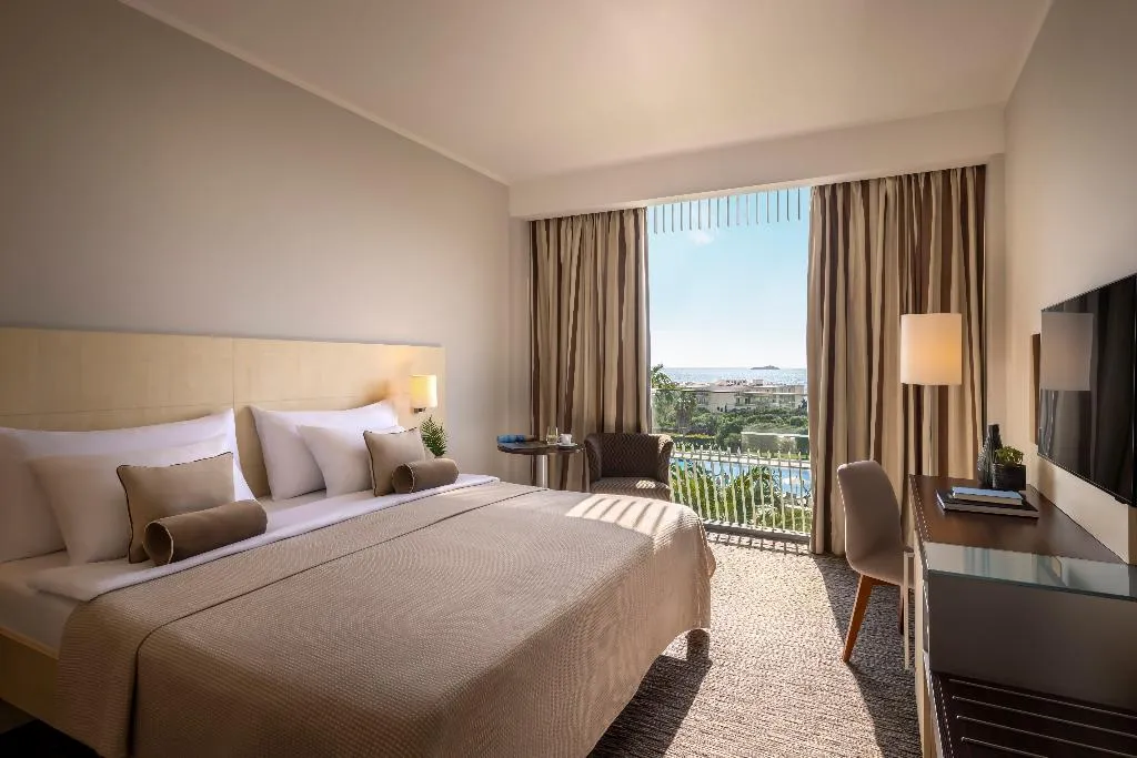 Double or Twin CLASSIC Room, Valamar Lacroma Hotel 4*, Dubrovnik