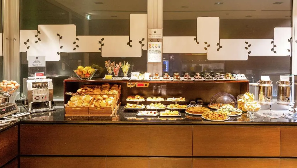 Restaurant, Hilton Garden Inn Rome Claridge, Rome