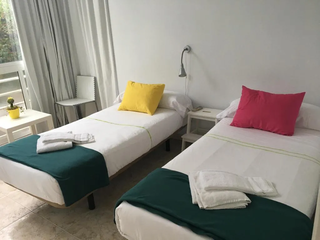 Room, La Moraga De Poniente Málaga Hostel, Costa Del Sol