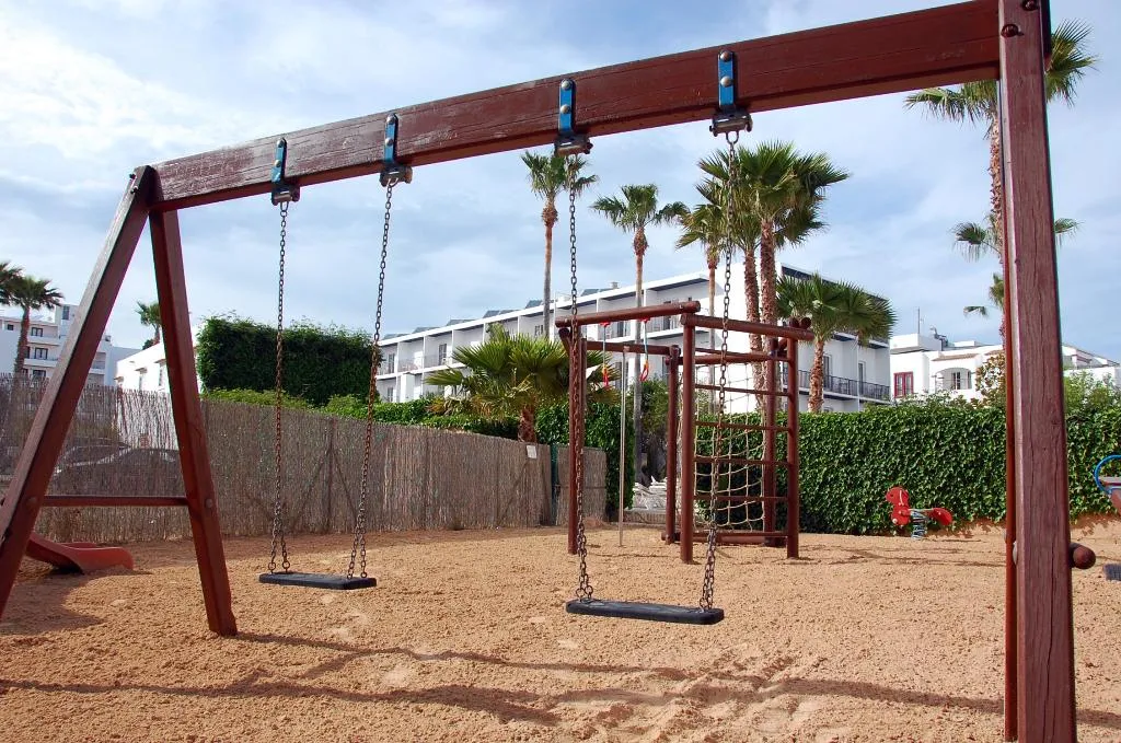 Sports and Entertainment, Mar y Huerta, Ibiza