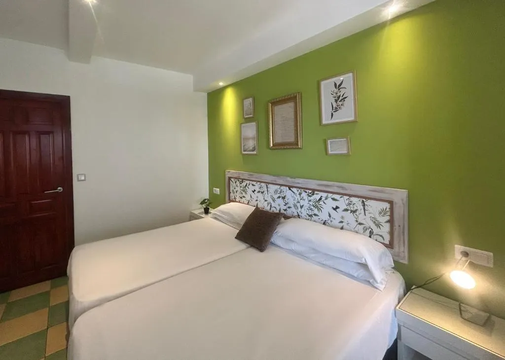 Double or Twin STANDARD Room, LEON DORMIDO Room & Apartments, Costa Blanca
