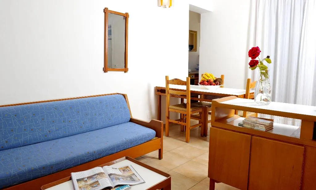 Room, La Serra Holiday Village & Beach Resort, Naples