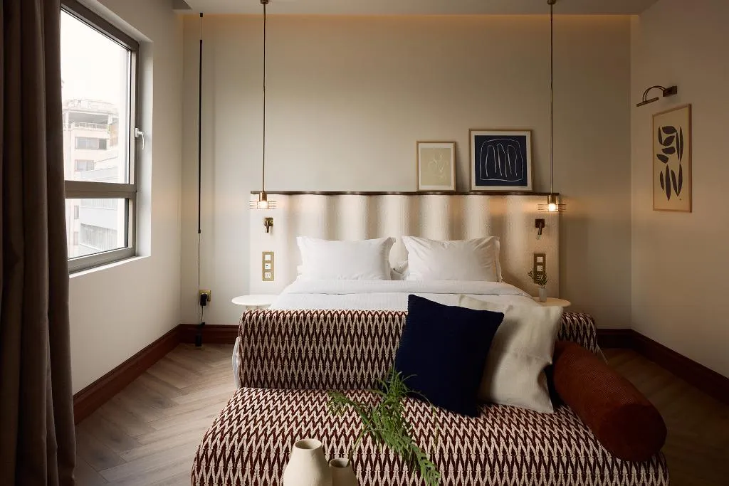 JUNIOR SUITE STANDARD Room, A for Athens, Athens