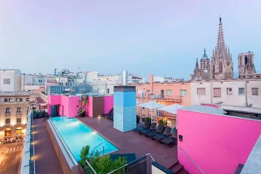 Pool, Barcelona Catedral, Barcelona