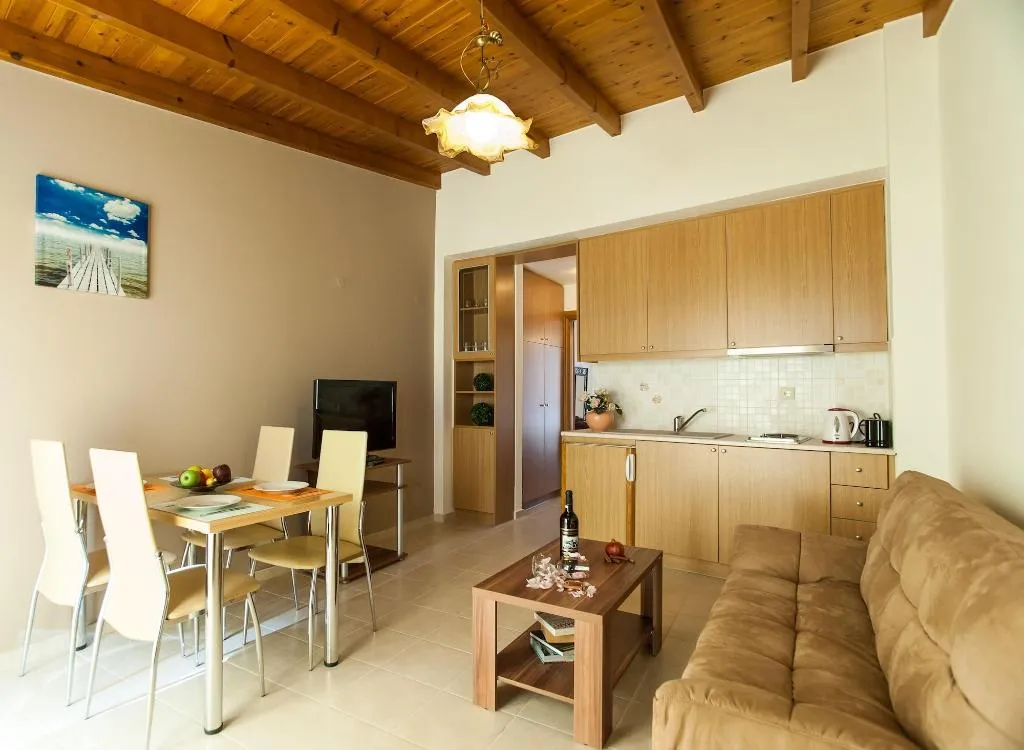 Room, Castello Apartments, Crete