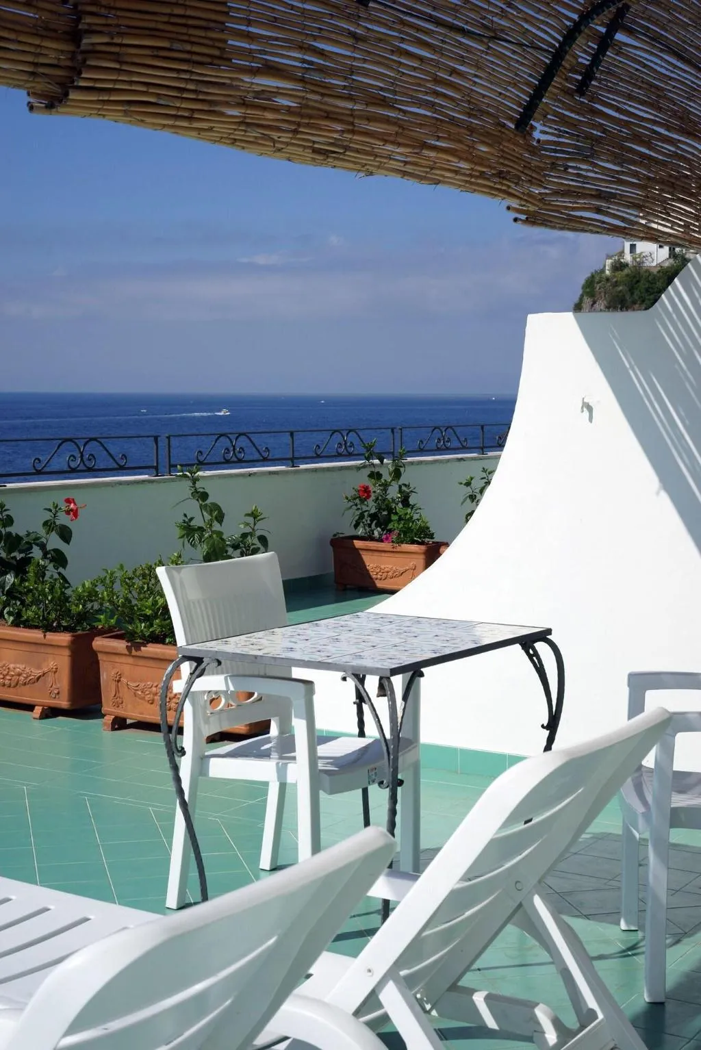 Terrace, Aurora, Naples